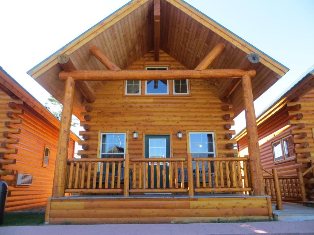 Cabins Of Mackinac & Lodge Mackinaw City Exteriör bild